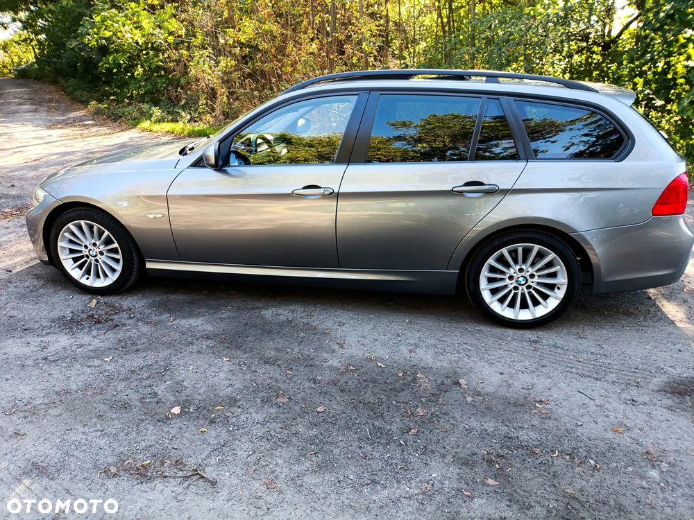 BMW Seria 3 318i Edition Exclusive - 22