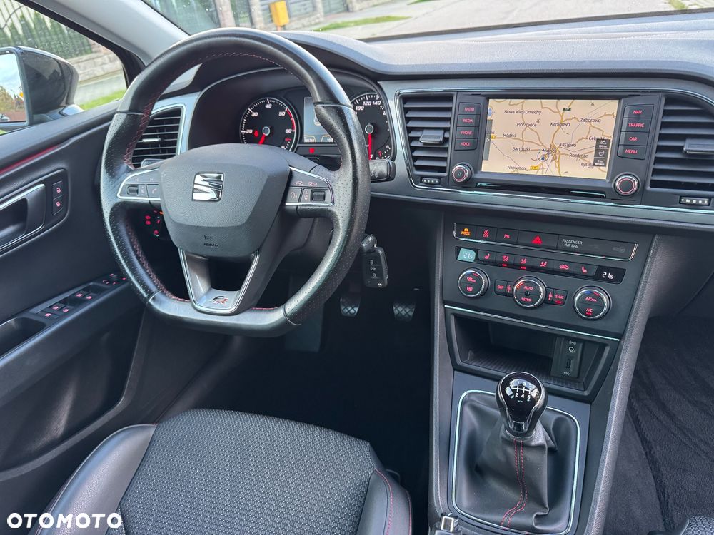 Seat Leon 2.0 TDI DPF Start&Stop FR - 32