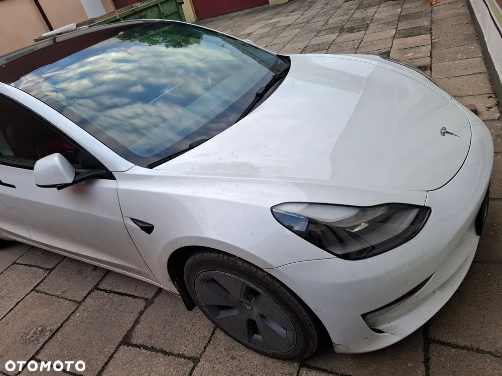 Tesla Model 3 Langstreckenbatterie Allradantrieb Dual Motor - 2