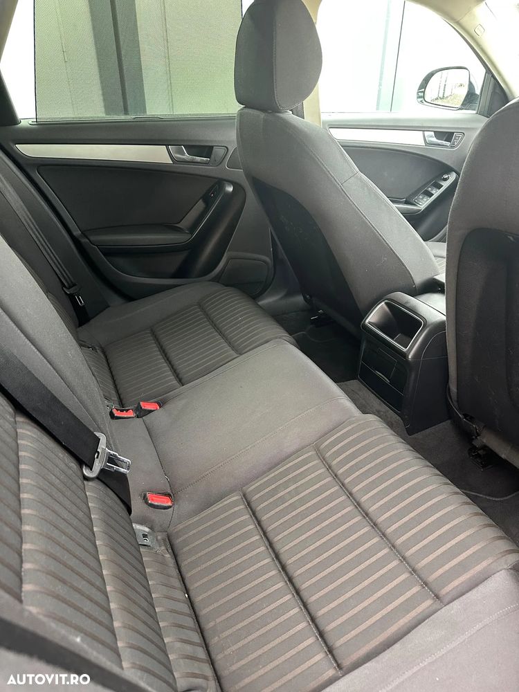 Audi A4 2.0 TDI DPF Ambiente - 7