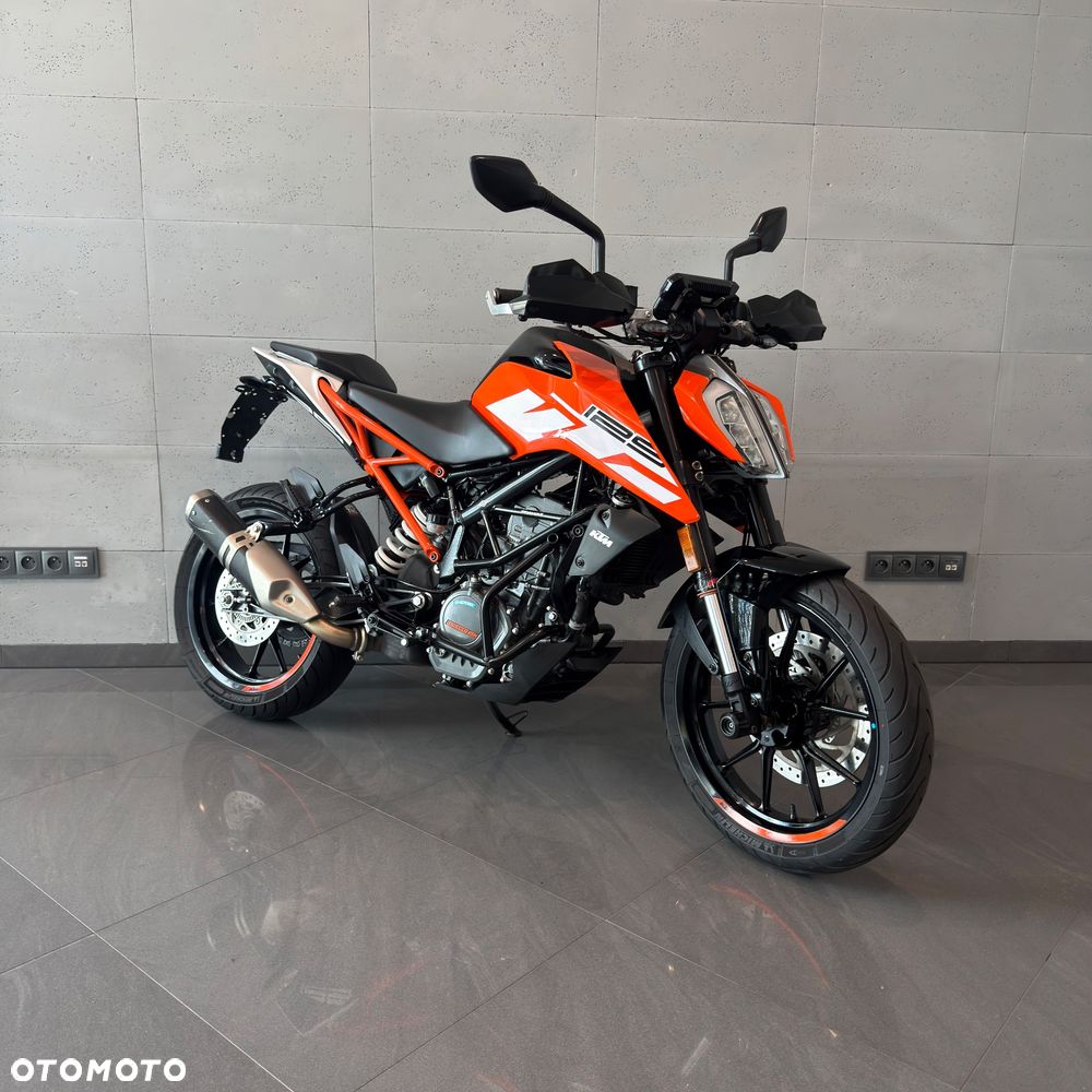KTM Duke 125 - 1