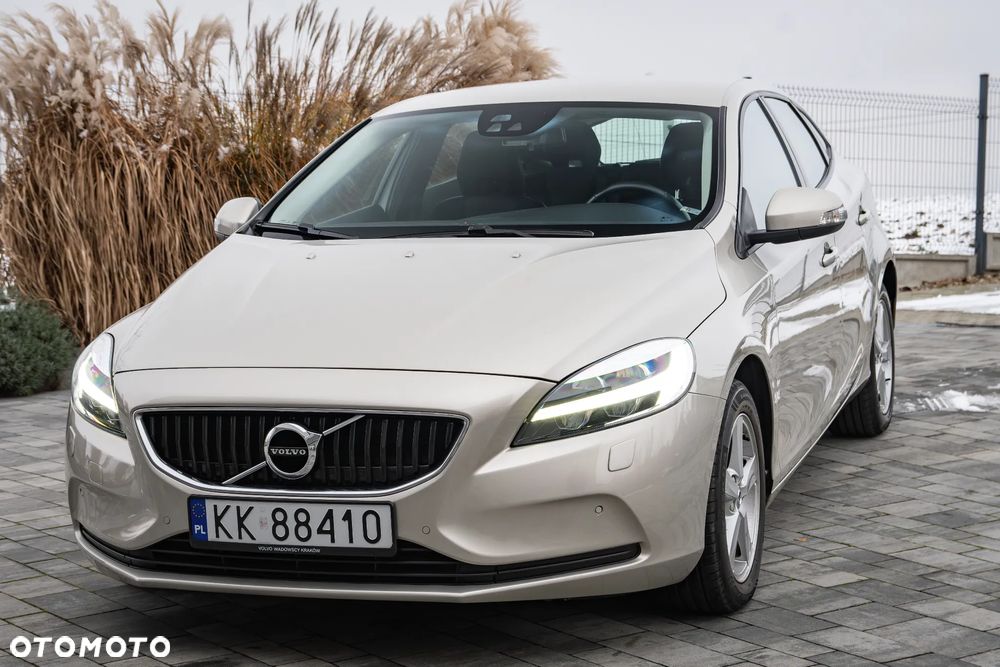 Volvo V40 D2 Kinetic - 12