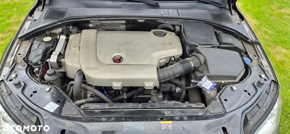 Volvo XC 70 D5 AWD Summum - 12