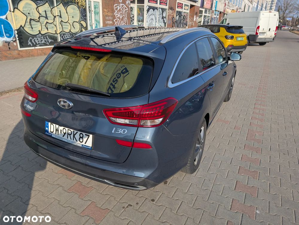 Hyundai i30 1.5 T-GDI 48V Premium DCT - 5