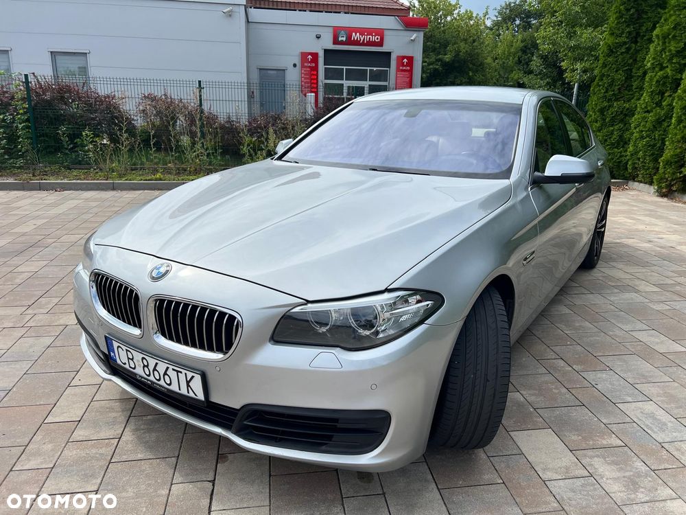 BMW Seria 5 535i xDrive - 4