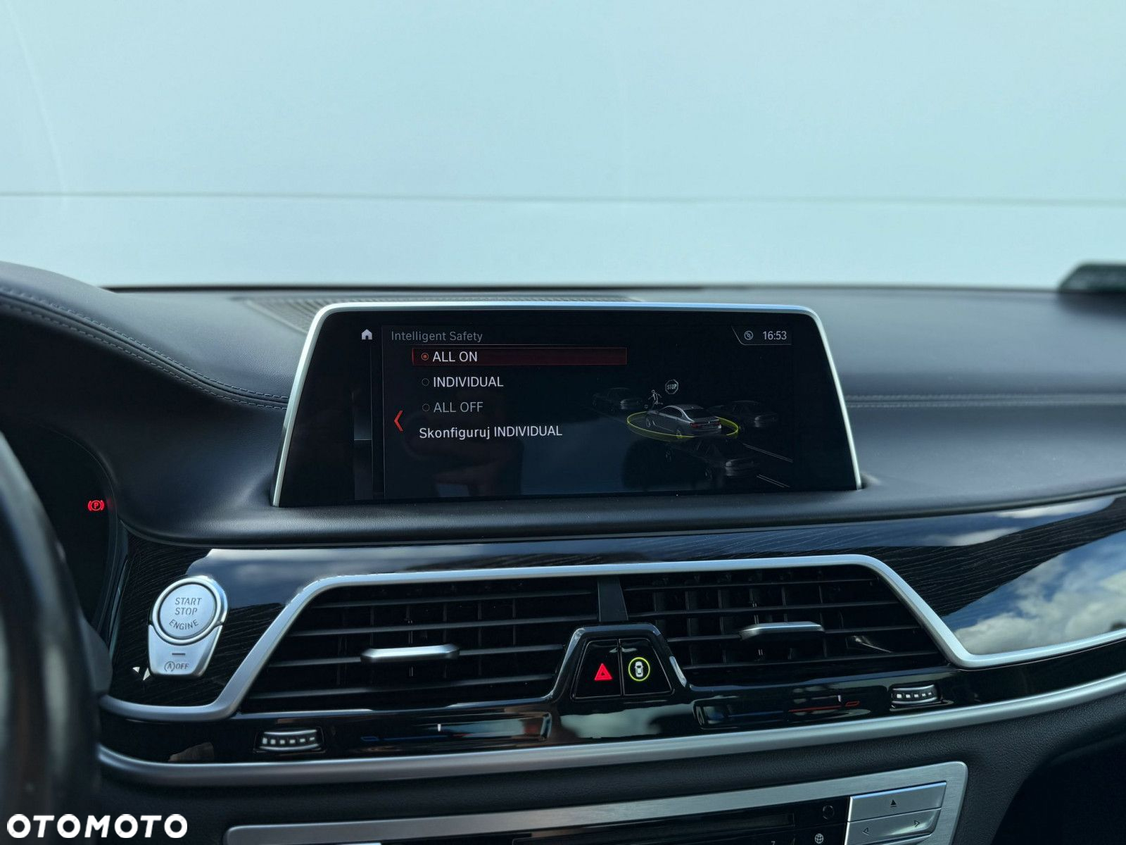 BMW Seria 7 - 30