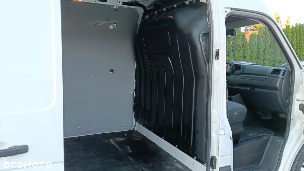 Renault Master - 15