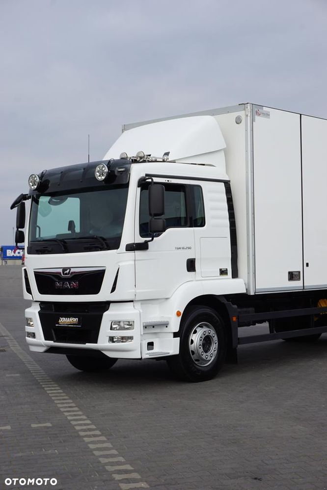MAN TGM / 18.290 / EURO 6 / IZOTERMA + WINDA / 18 PALET / OTWIERANY BOK - 21