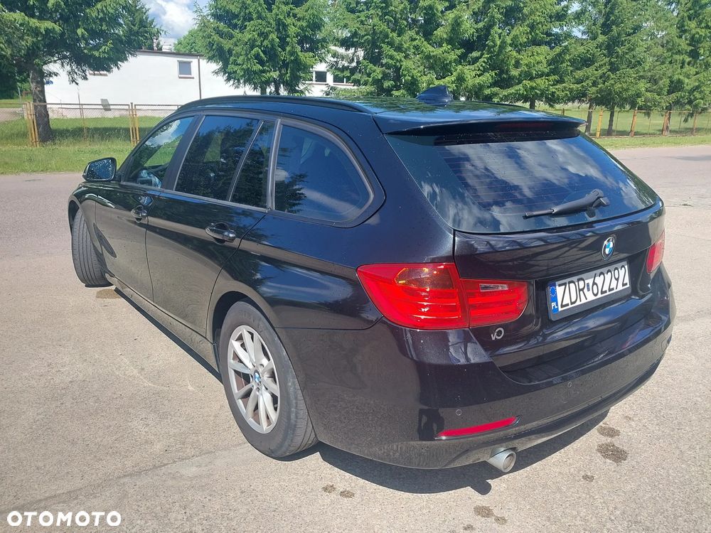 BMW Seria 3 - 12
