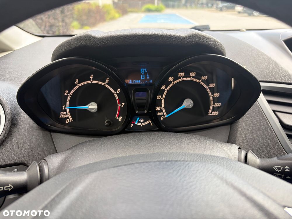 Ford Fiesta 1.4 Titanium EU5 - 15