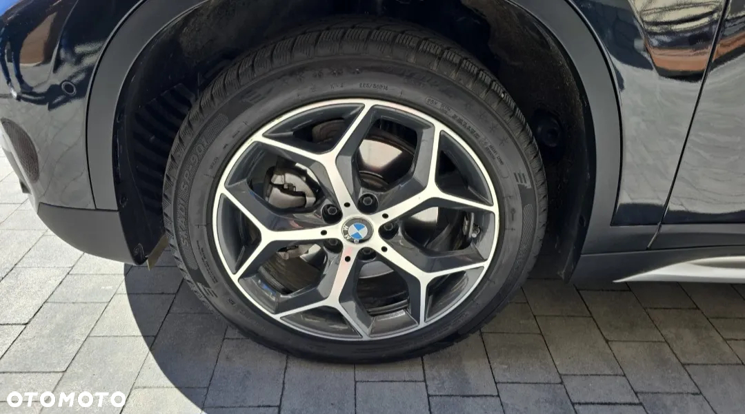 BMW X1 xDrive18d - 8