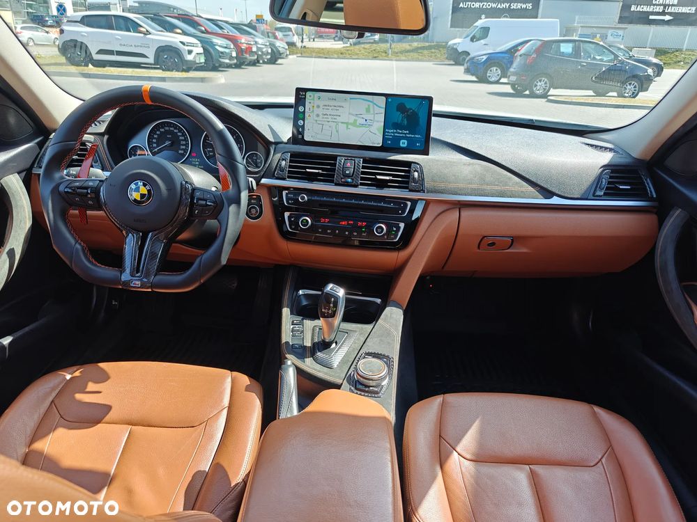 BMW Seria 3 318d Luxury Line - 11
