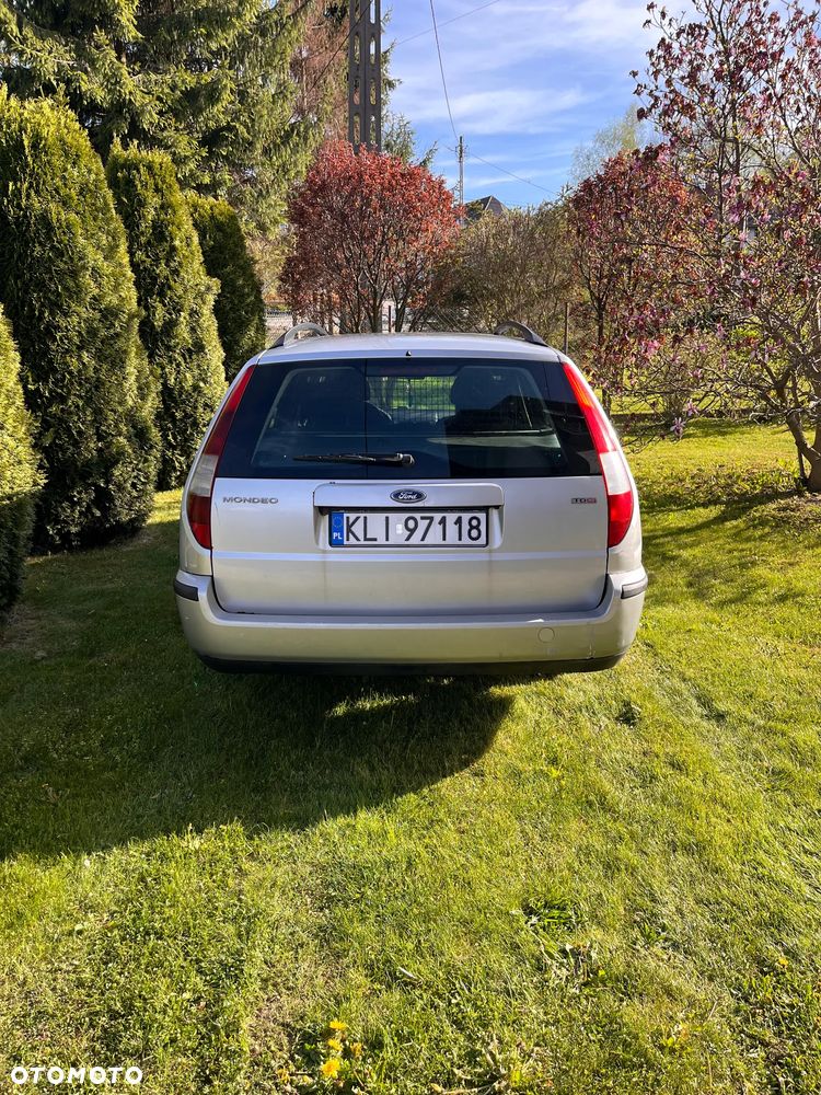 Ford Mondeo 2.0 TDCI DPF Trend - 4