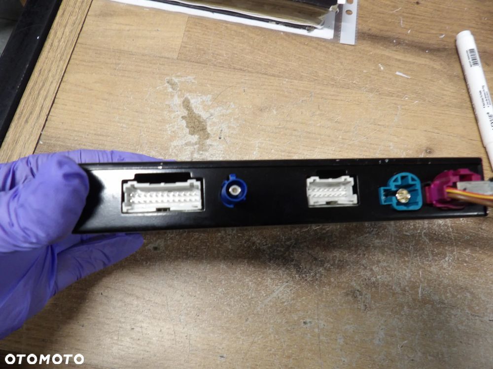 BMW - F21 - URZĄDZENIE CAR PLAY - ADROID AUTO- APPLE PLAY - TOGGLE SWITCH - DEMONTAŻ - 3