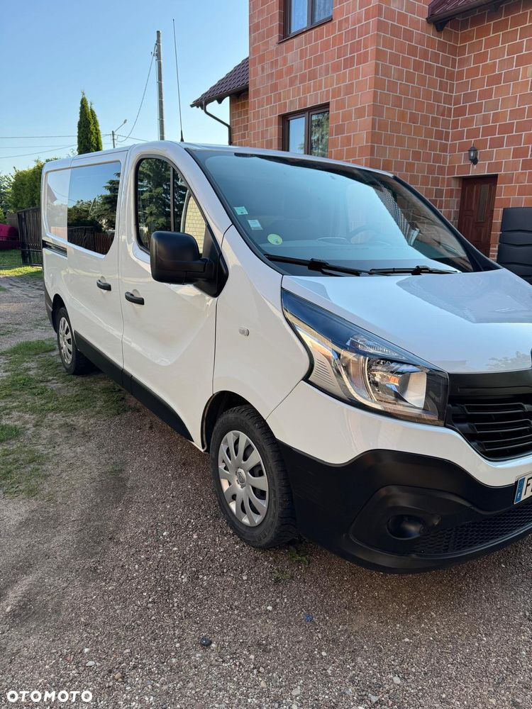 Renault Trafic - 2