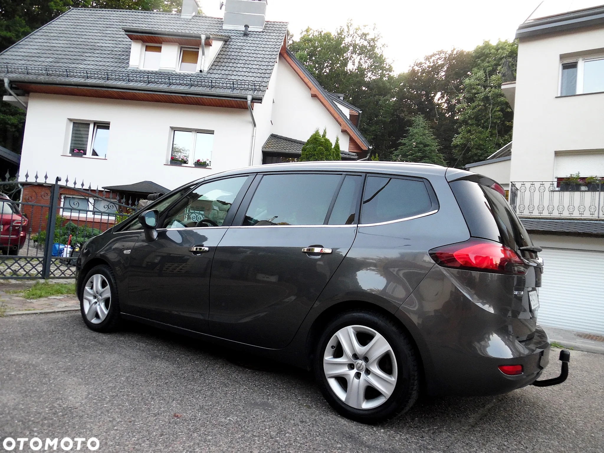 Opel Zafira - 10