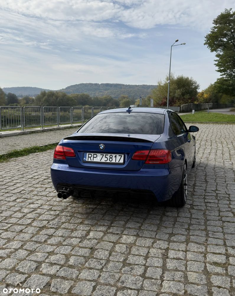 BMW Seria 3 - 16