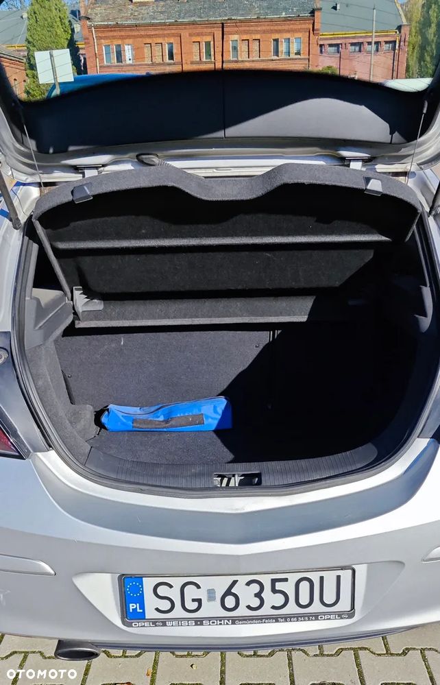 Opel Astra III GTC 1.9 CDTI Enjoy - 8