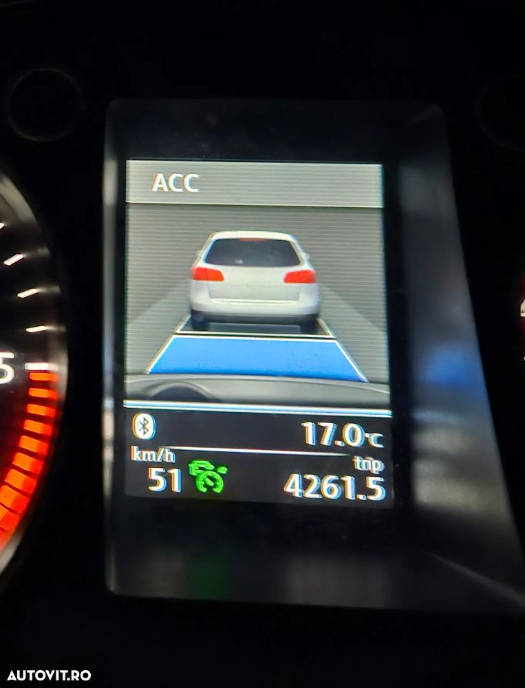 Volkswagen Passat Variant 2.0 TDI Blue TDI Highline - 20