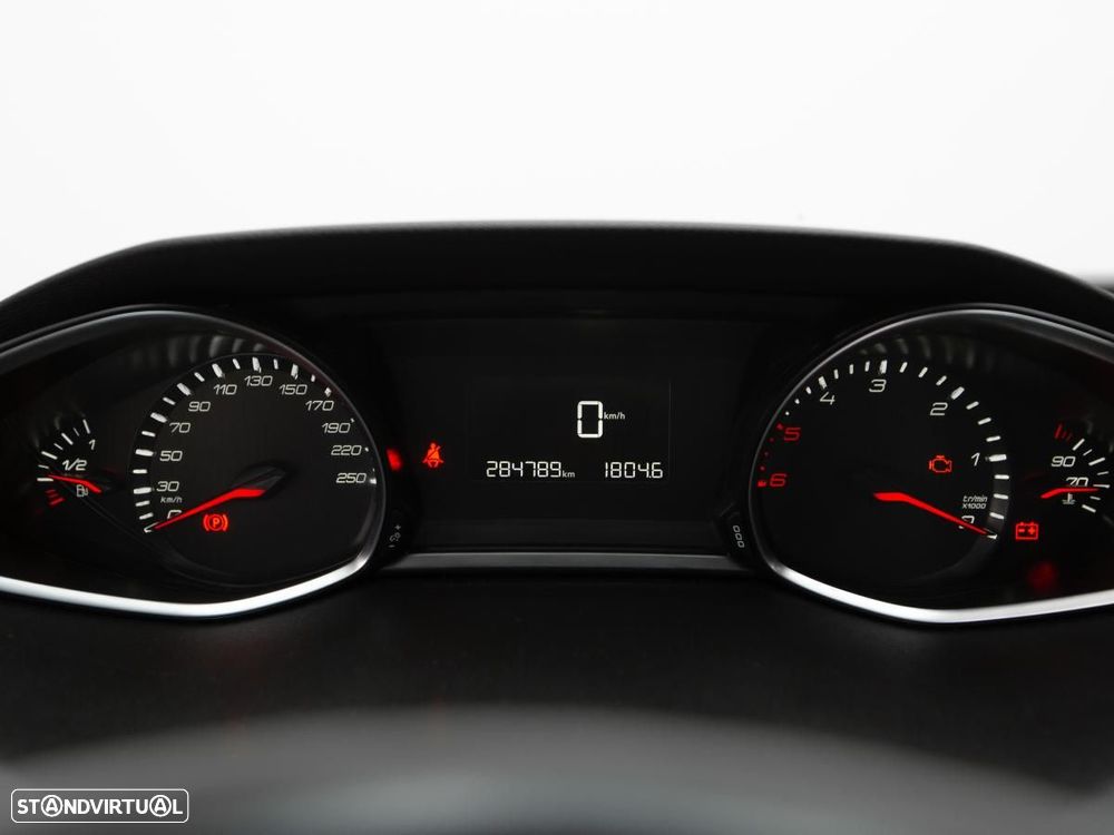 Peugeot 308 SW 1.6 BlueHDi Allure - 18