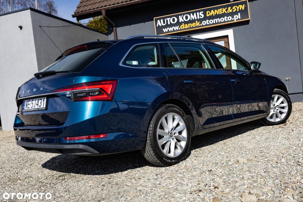Skoda Superb 2.0 TDI SCR Ambition DSG - 9