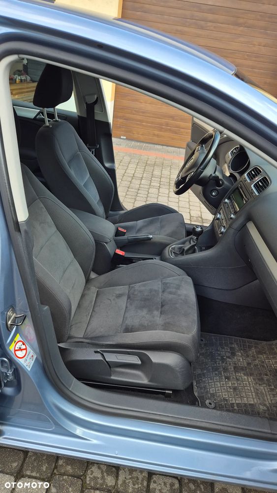 Volkswagen Golf 2.0 TDI Highline - 15
