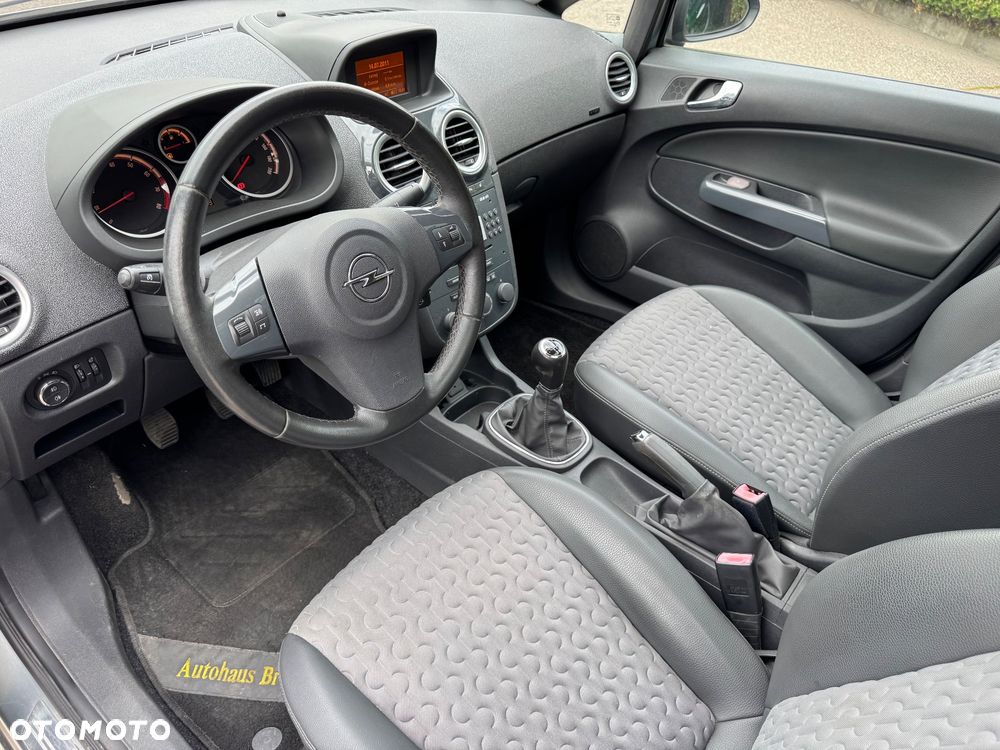 Opel Corsa 1.4 16V EcoFLEX Start-Stop 150 Jahre - 18