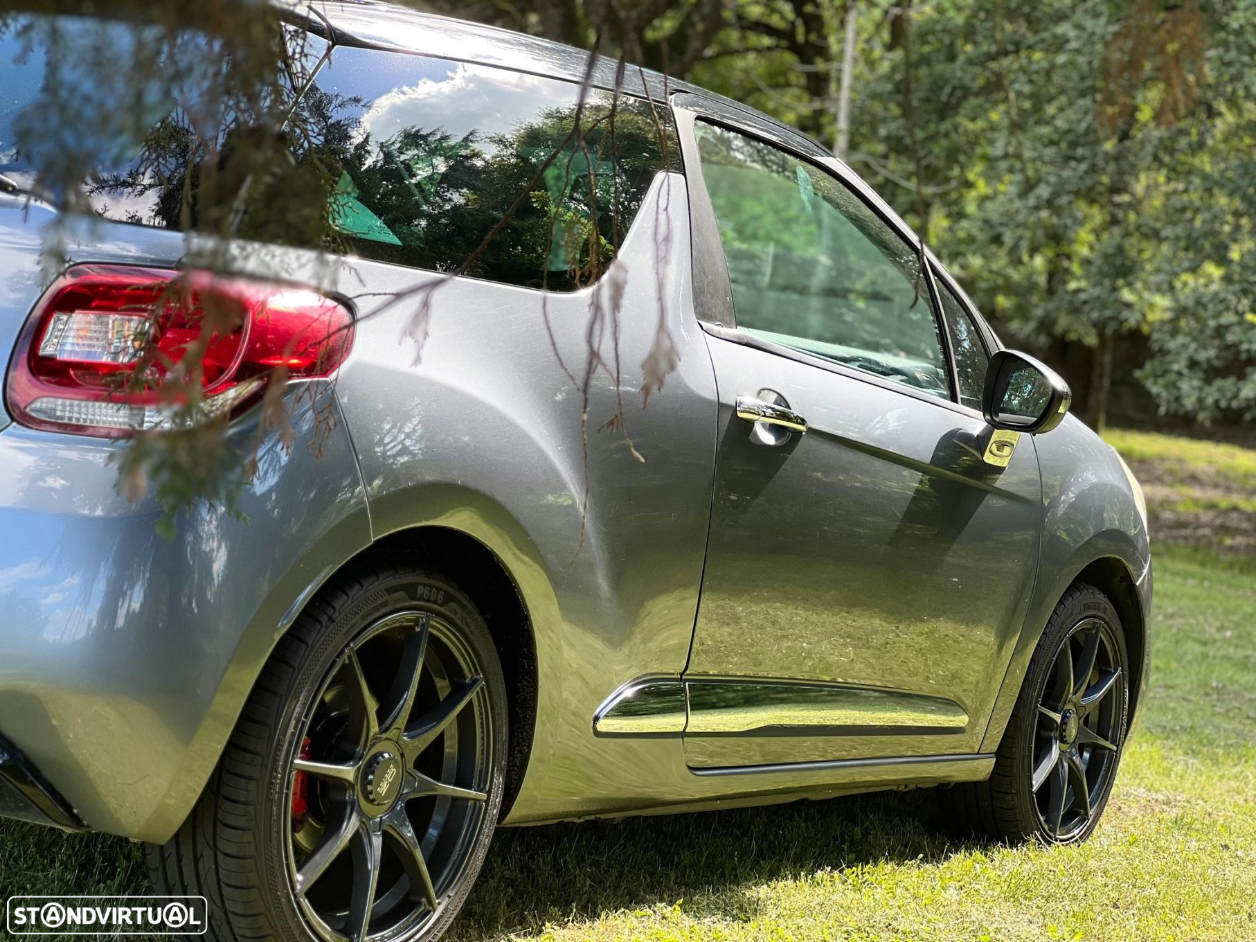 Citroën DS3 1.6 e-HDi So Chic - 18