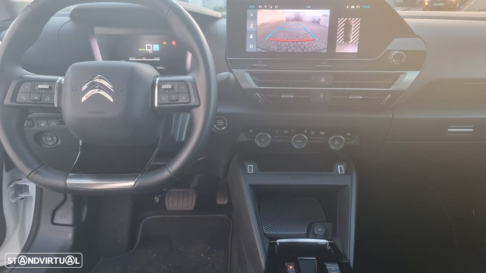 Citroën e-C4 X Shine - 10