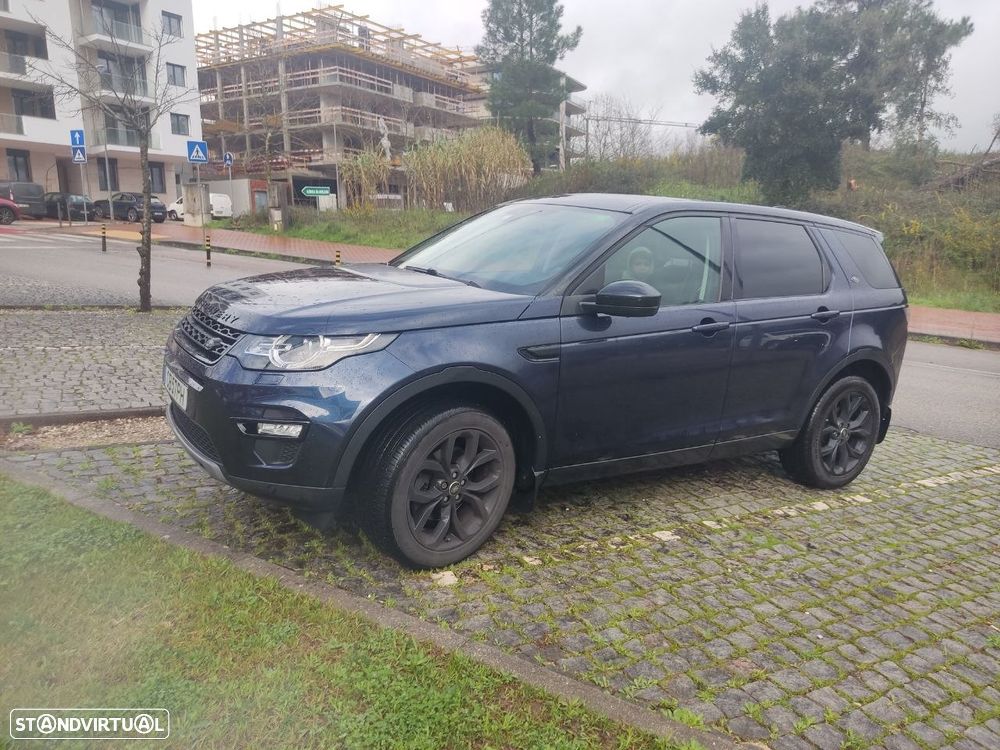 Land Rover Discovery Sport TD4 HSE - 9