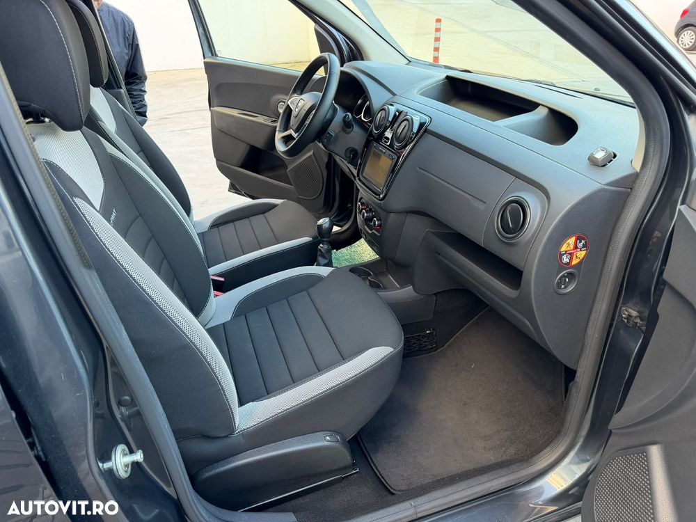 Dacia Dokker TCe 130 GPF Stepway Pro - 14