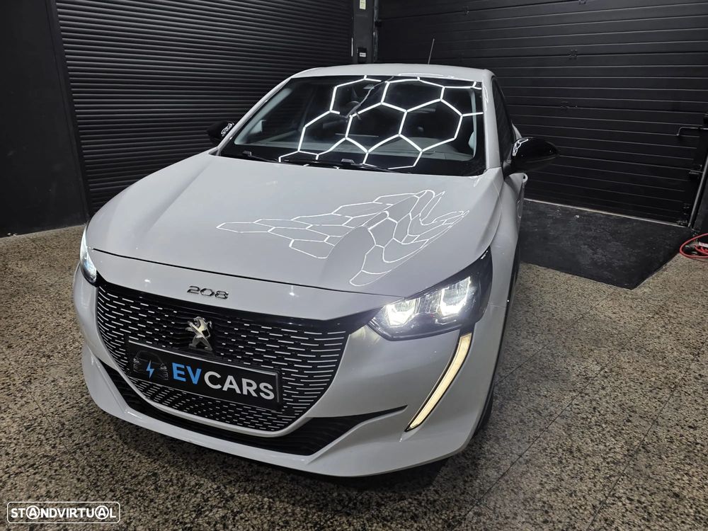 Peugeot e-208 Active Pack - 27