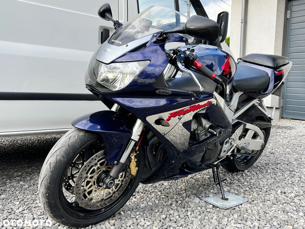 Honda CBR - 6