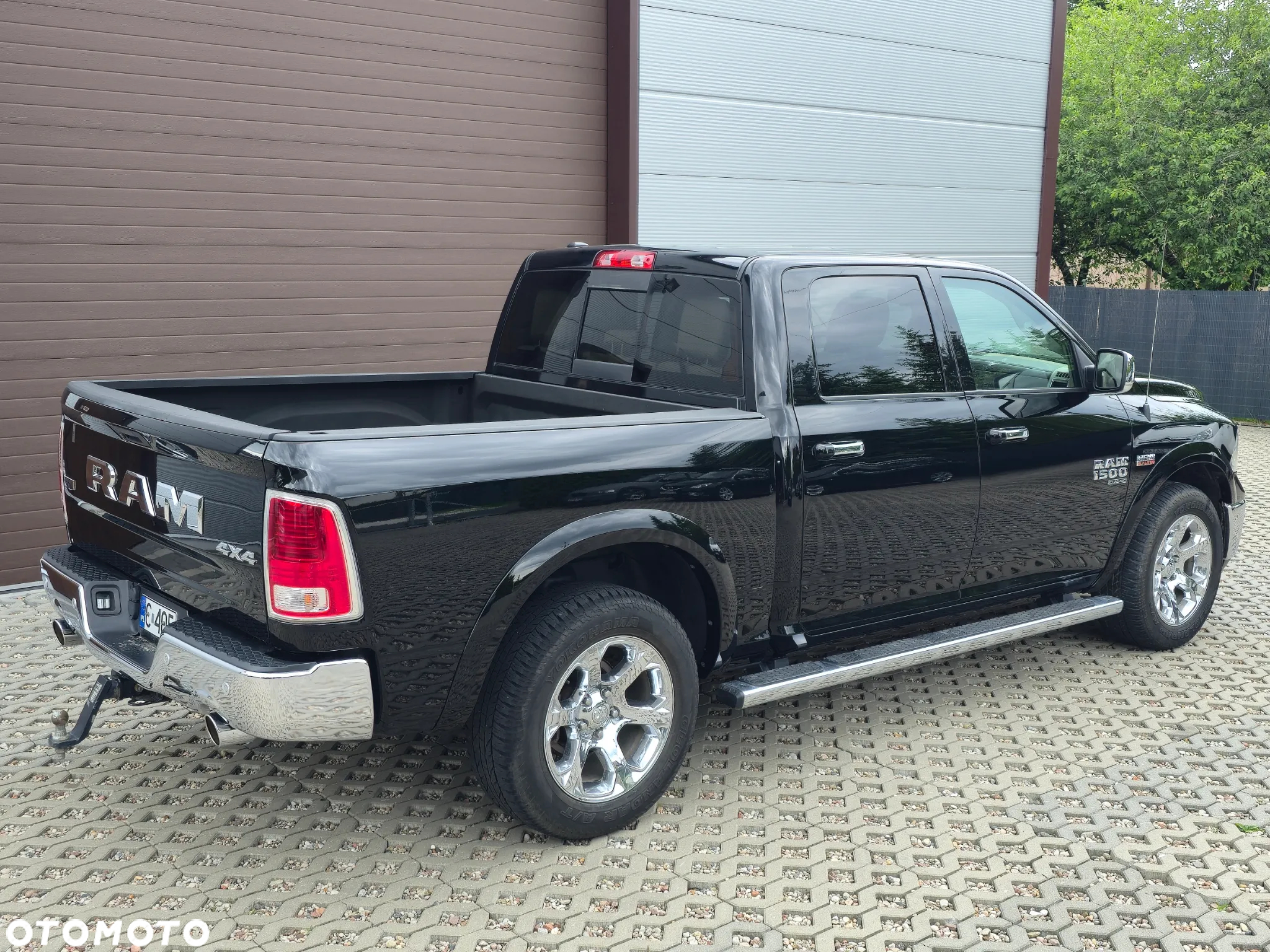 RAM 1500 5.7 Crew Cab Shortbed Laramie Sport Full - 5
