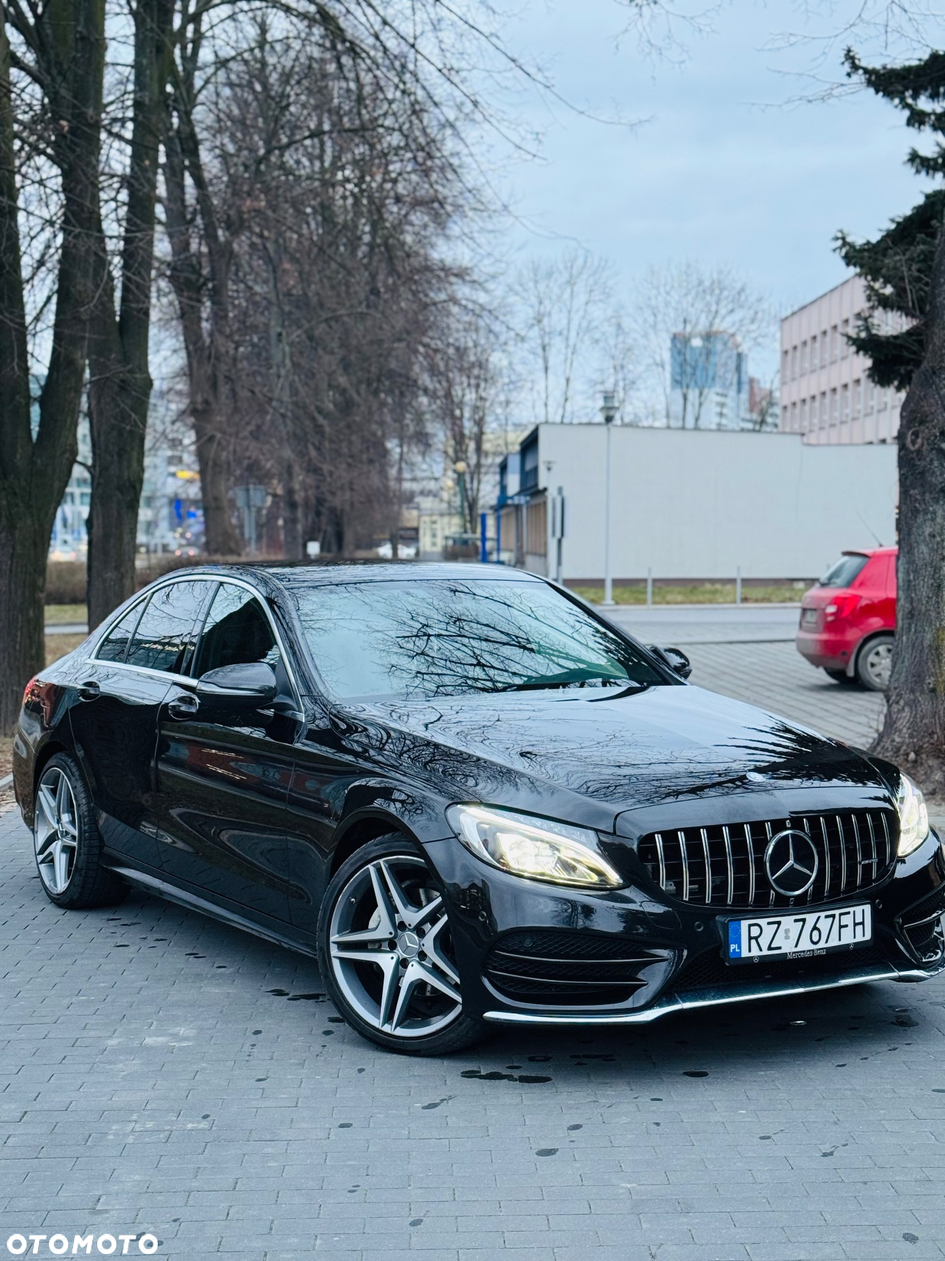 Mercedes-Benz Klasa C 220 d 4-Matic 7G-TRONIC - 4