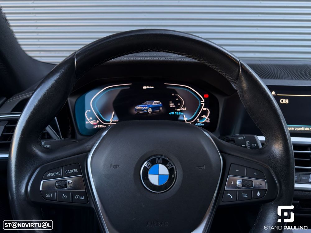 BMW 330 e Line Luxury Auto - 19