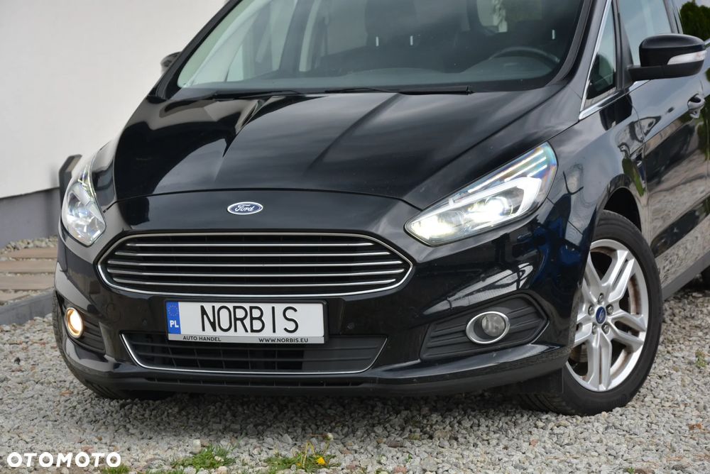Ford S-Max 2.0 TDCi Titanium - 17