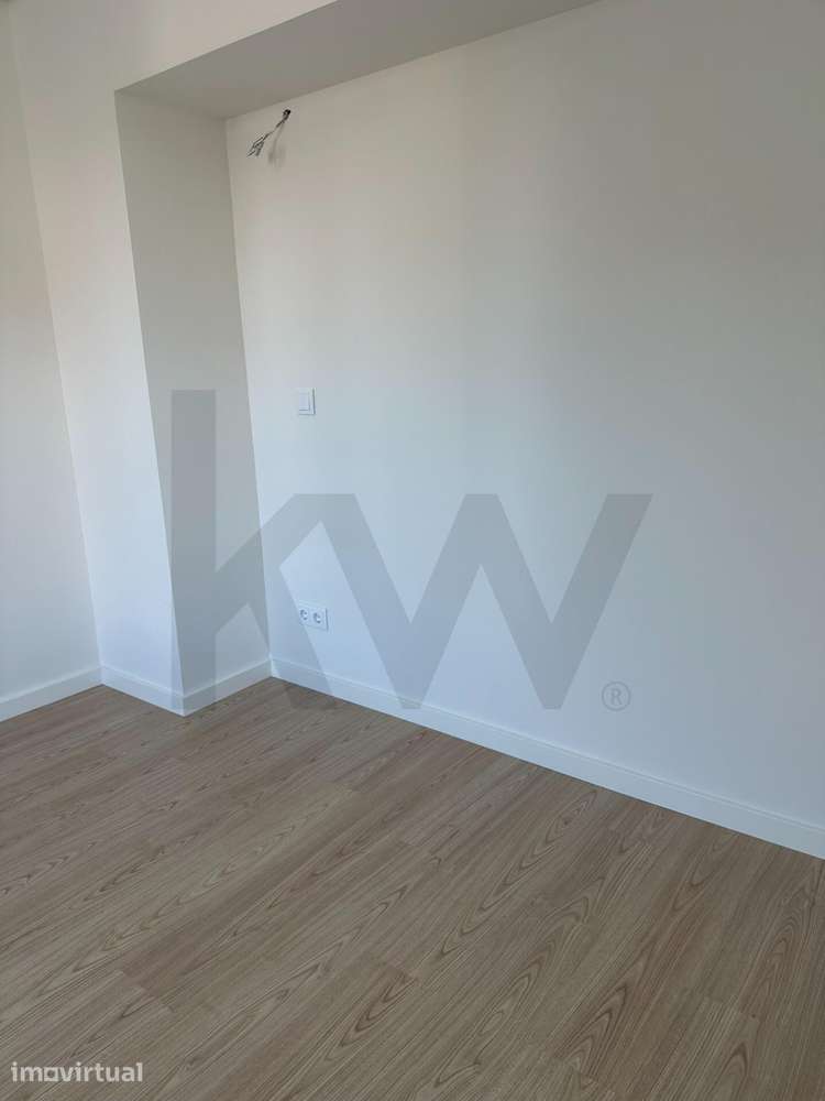 Apartamento T2 duplex novo no centro do Porto ao Palácio de Cristal - Grande imagem: 4/34