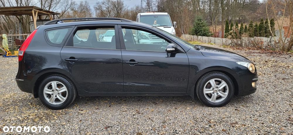 Hyundai i30 1.6 blue Comfort - 4