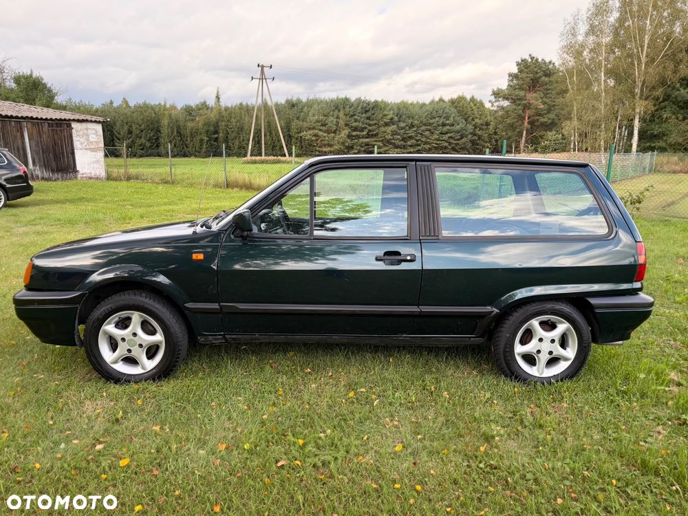 Volkswagen Polo - 2