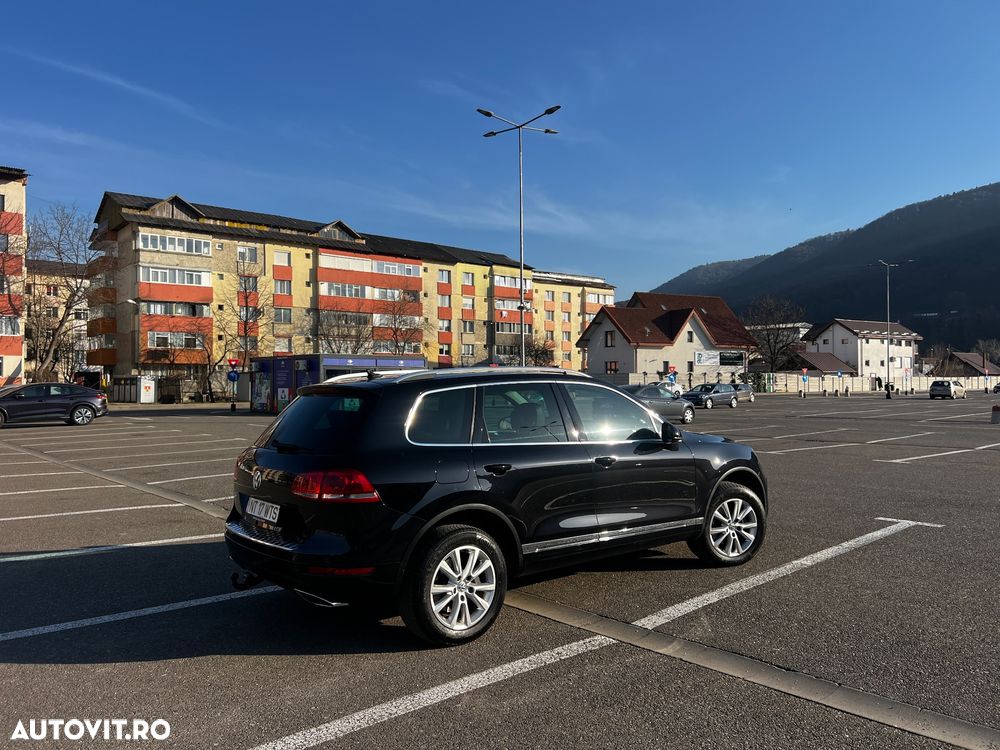 Volkswagen Touareg - 11