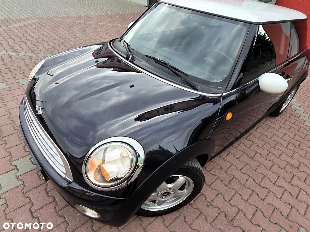 MINI Cooper Standard - 3
