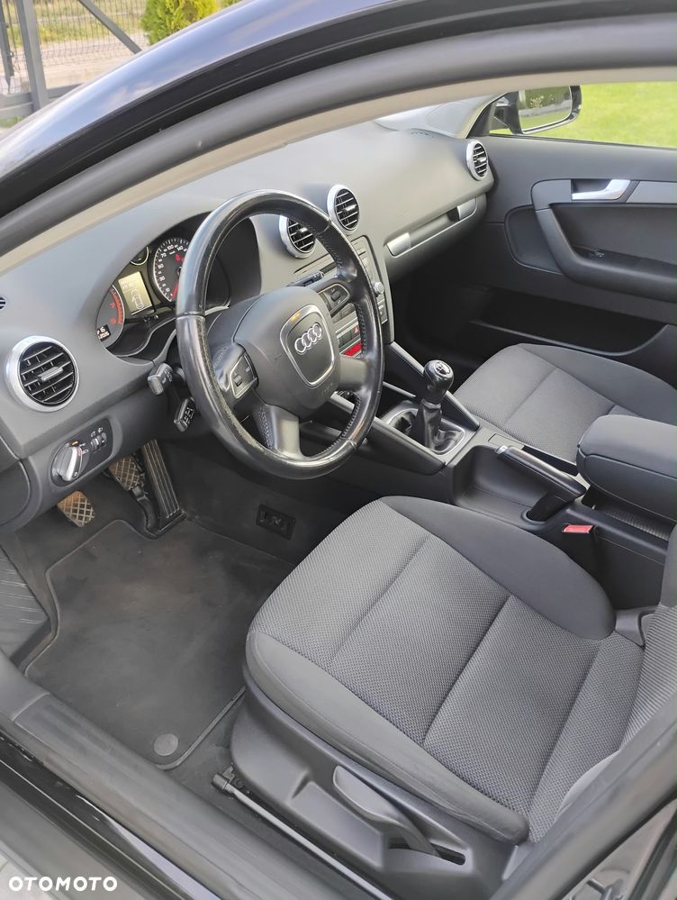 Audi A3 Sportback - 10