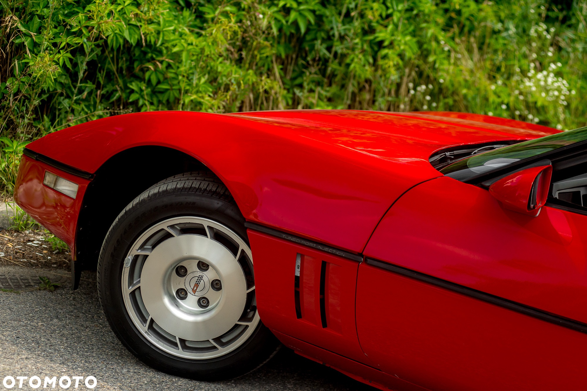 Chevrolet Corvette - 7