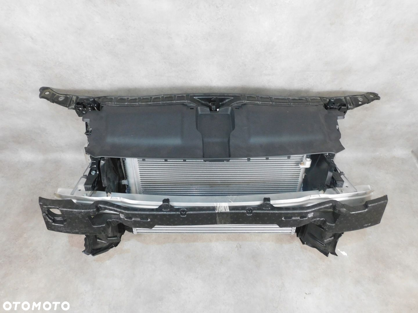 AUDI A6 C7 4G WZMOCNIENIE PAS PRZÓD CHŁODNICE BELKA - 8