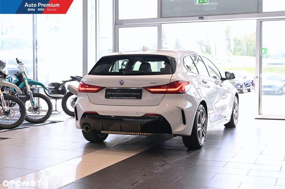 BMW Seria 1 118i M Sport - 18