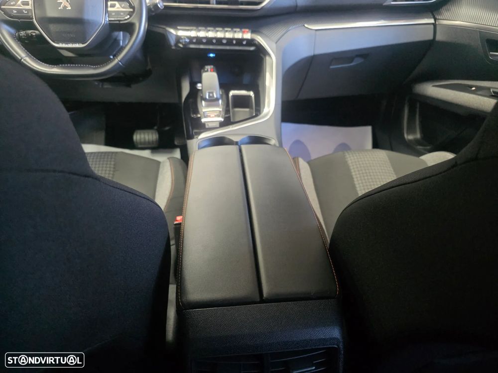 Peugeot 3008 BlueHDi 130 Stop & Start EAT8 Allure - 56