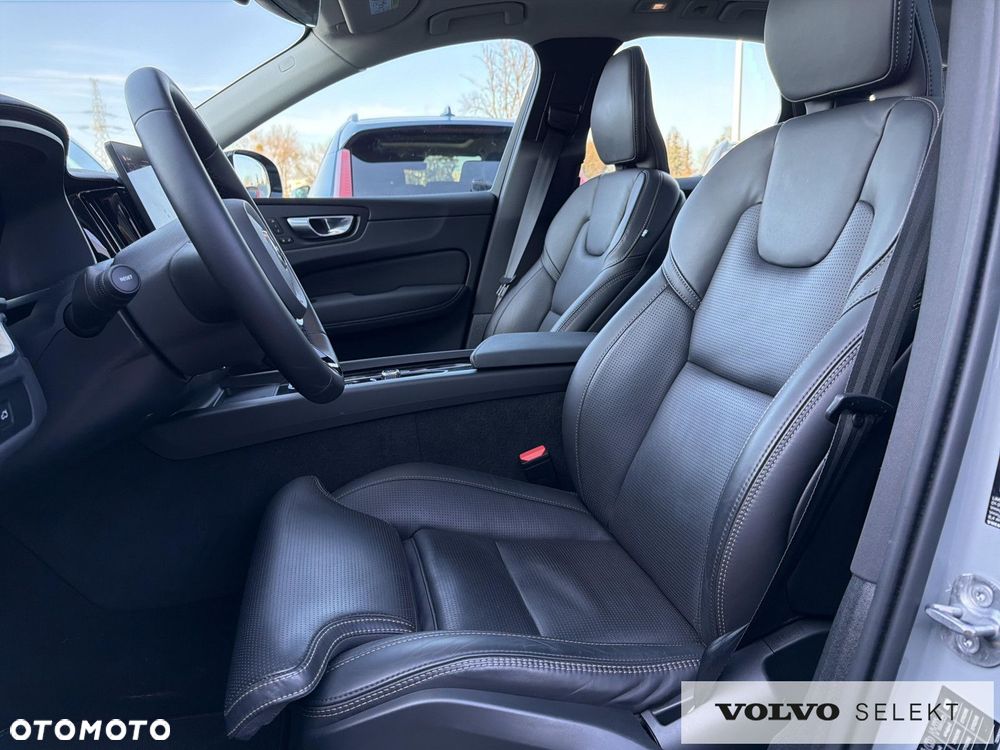 Volvo XC 60 - 10