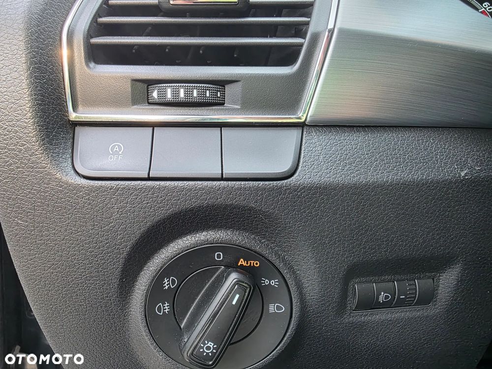 Skoda Fabia 1.0 TSI Ambition Plus - 20