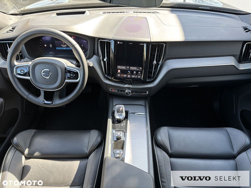 Volvo XC 60 - 22